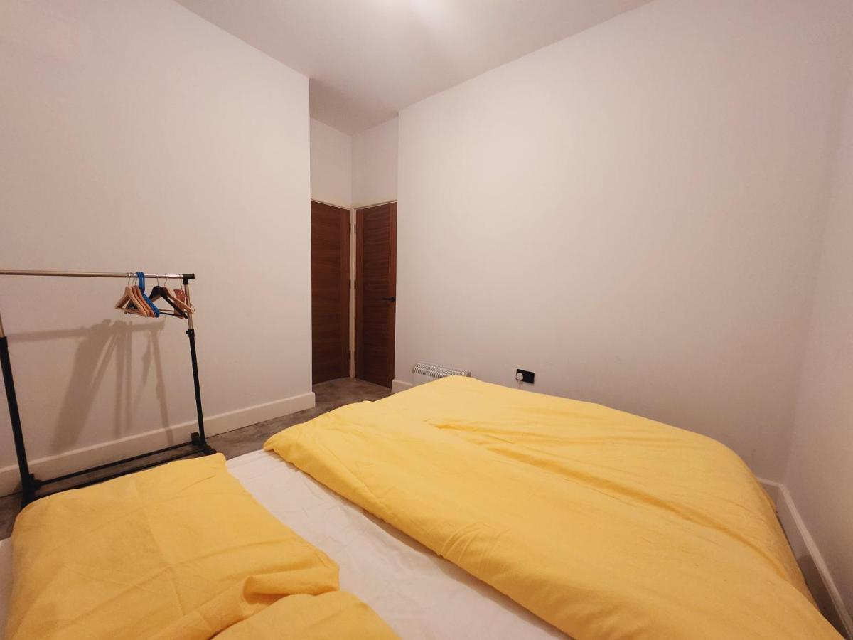 Urban Escape Ealing Hotell London Exteriör bild